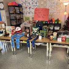 Christmas Neighbour Donations