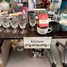 Holiday Gift Shoppe Table